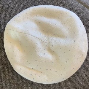 Cream sparkle beret